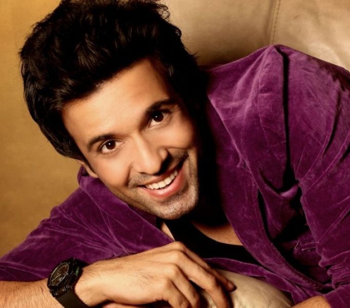 Aamir Ali pic