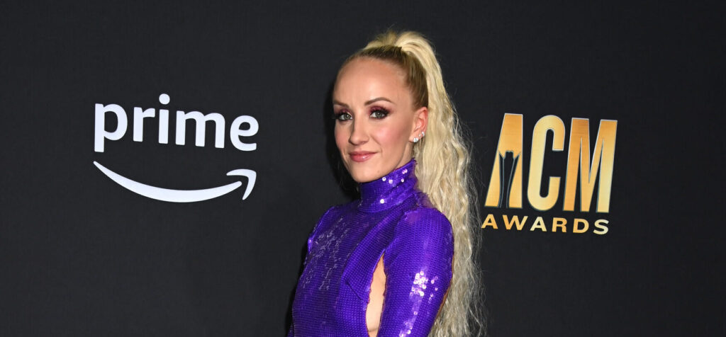 Gymnast Nastia Liukin In Bikini Complains Water Shoes ‘Ruined’ Her Look