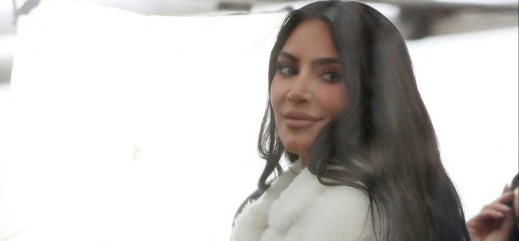 Kim Kardashian Accused Of Taking Photoshop Too Far With Slim Waist: ‘Giving Scoliosis’