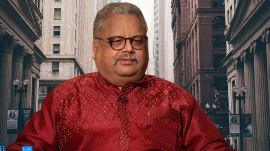 Rakesh Jhunjhunwala Net Worth in 2023 How Rich is Rakesh Jhunjhunwala?