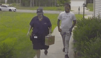 ‘Porch pirate’ caught on video stealing iPad right out of FedEx worker’s hands