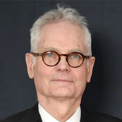 Caleb Deschanel