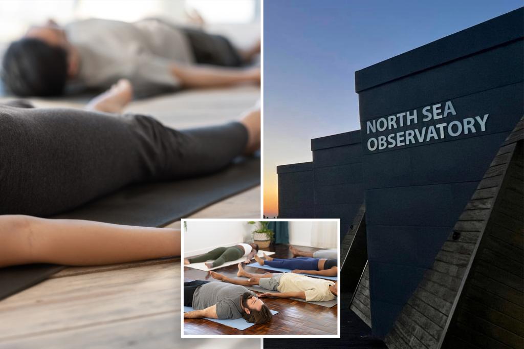 Cops burst into UK yoga class after students doing ‘corpse pose’ are mistaken for victims of ‘mass killing’
