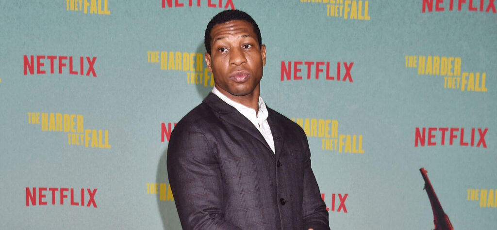 Jonathan Majors Breaks Up Fight Between High School Girls In A Bizarre Video Amid His Assault Charges