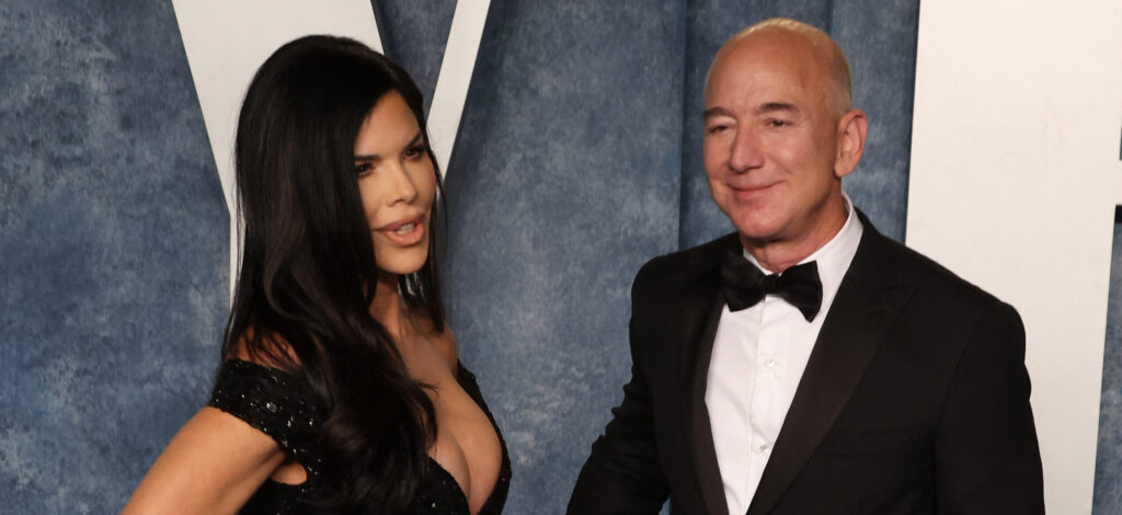 Lauren Sanchez Thirsts Over Shirtless Toned Jeff Bezos: ‘Is It Hot Outside?’