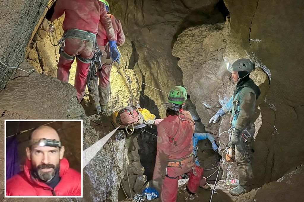 New York researcher Mark Dickey rescued after spending 9 days trapped over 3,000 feet below in Turkish cave
