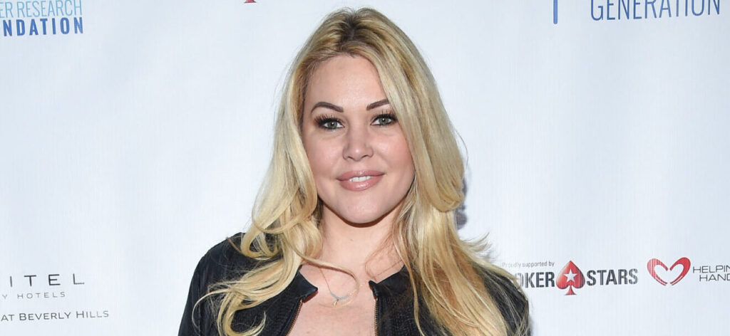 Shanna Moakler Flaunts Toned Midriff & Slimmer Curves While Reaching Her Fitness Goals