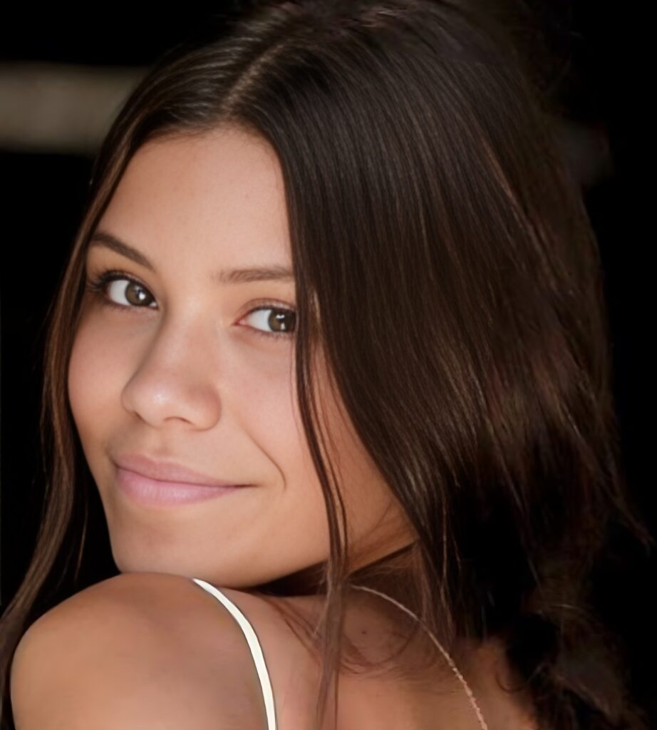 Alexa Perez (Actress) Wikipedia, Age, Height, Biography, Videos and More