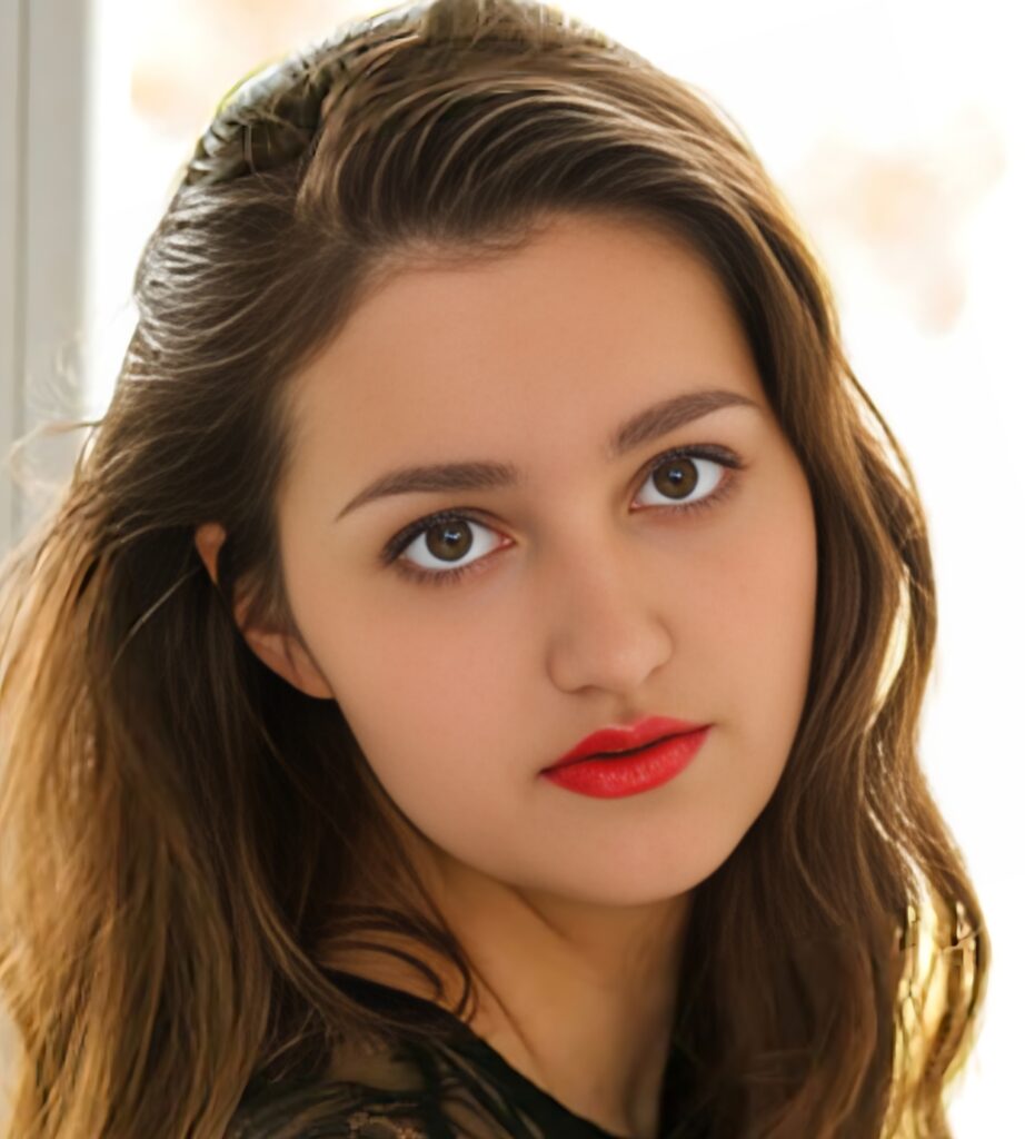 Alisa Horakova (Actress) Biography, Height, Weight, Videos, Wikipedia, Age and More