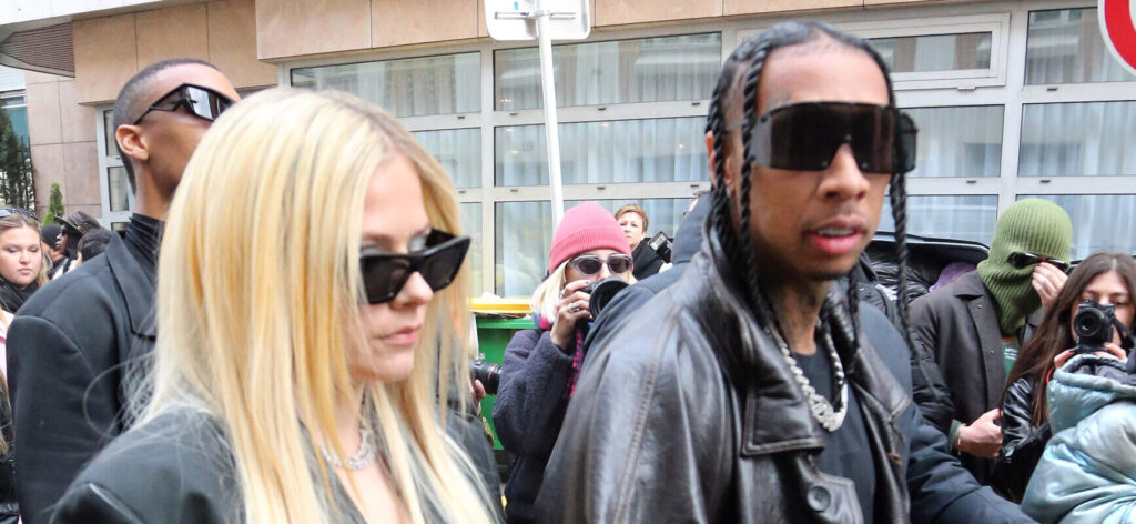 Avril Lavigne & Tyga Hangout In Vegas Barely A Week After Breakup