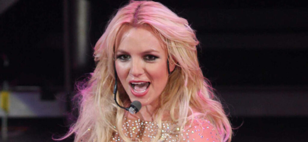 Britney Spears Thought The Giant 2001 MTV VMAs Snake ‘Would Kill’ Her!