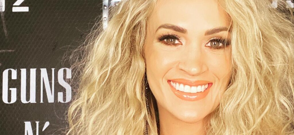 Carrie Underwood In Thigh-Skimming Shorts Shows How To ‘Level Up’
