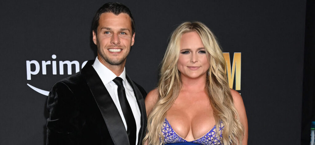 Miranda Lambert Thirsts Over Husband’s Shirtless Ab Pics