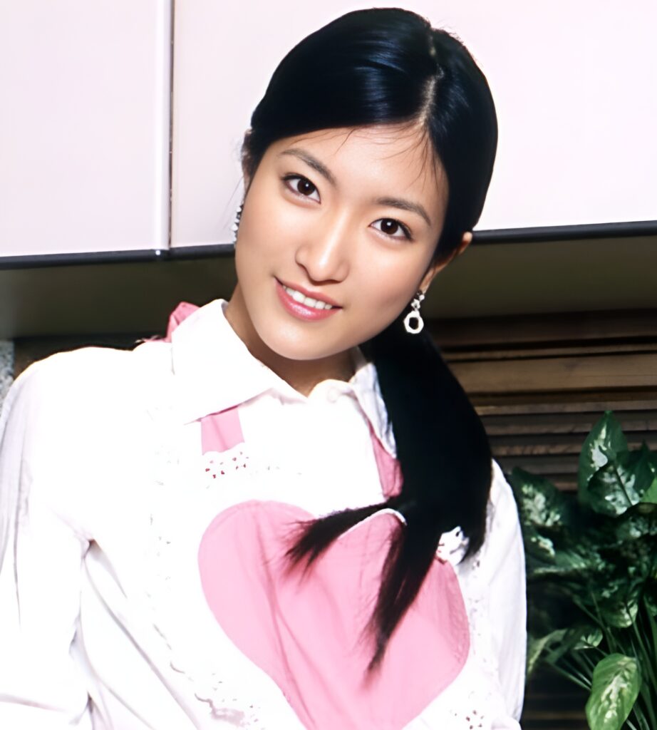 Rei Amami (Actress) Age, Biography, Height, Weight, Photos, Career, Net Worth, Videos and More