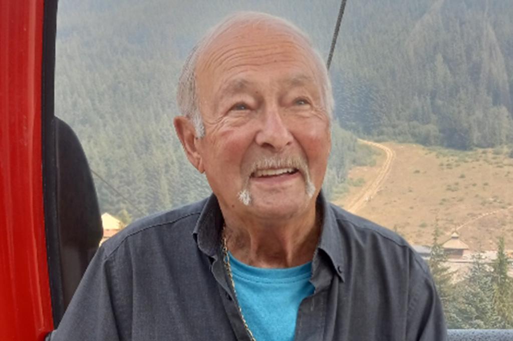 92-year-old man survives 11-degree night after falling down Oregon embankment