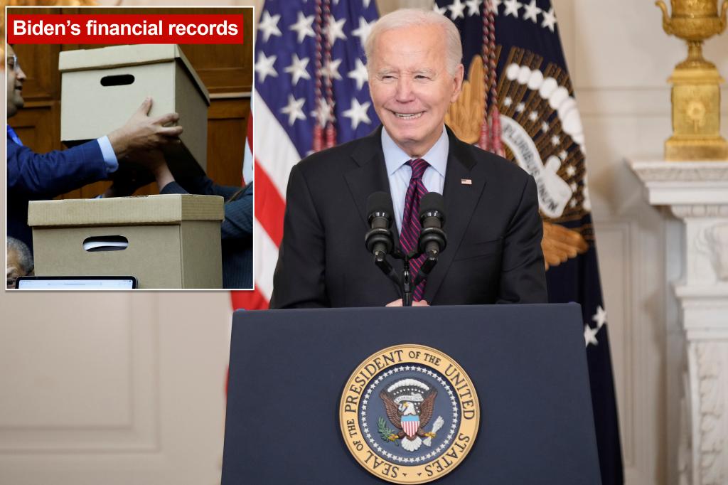 Biden jokes he ‘bounced a few checks’ as a young man, getting bank records ‘really hard to do’