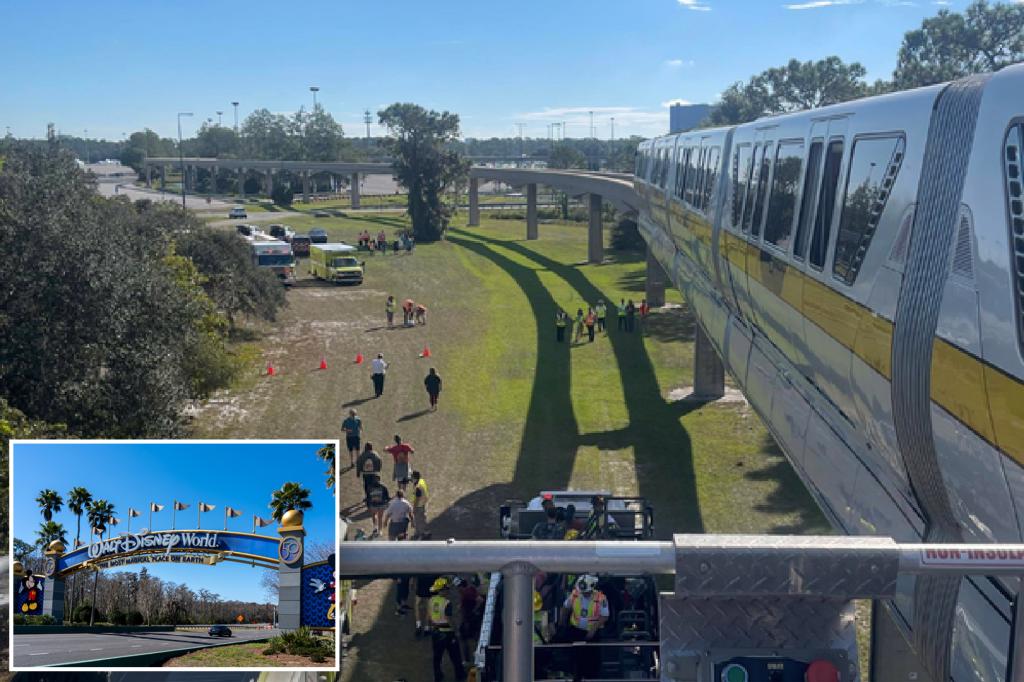 Disney World monorail passengers evacuated after ‘loud bang,’ ‘flash of light’