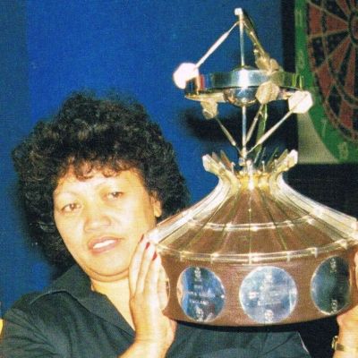 Lillian Barnett Age: How Old Was She? Darts Player Wiki Details