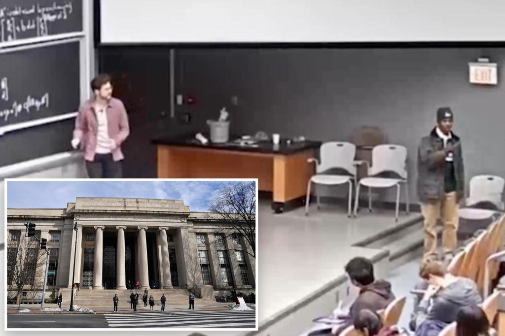 MIT student awkwardly interrupts math lecture to call for walkout and lead âFree Palestineâ chant