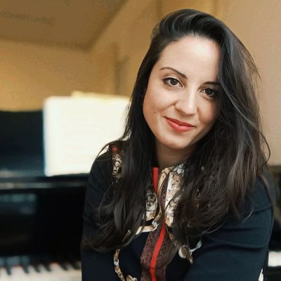 Who Is Lilian Farahani? Opera Singer Age, Wiki And Net Worth