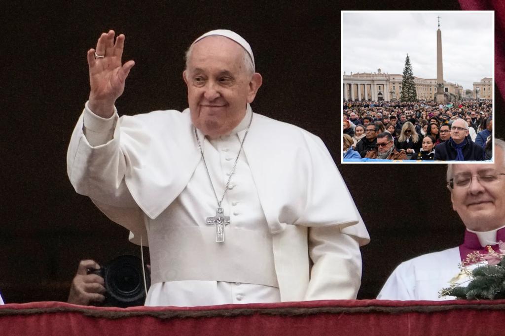 Pope Francis blasts weapons industry as he makes Christmas appeal for peace in the world