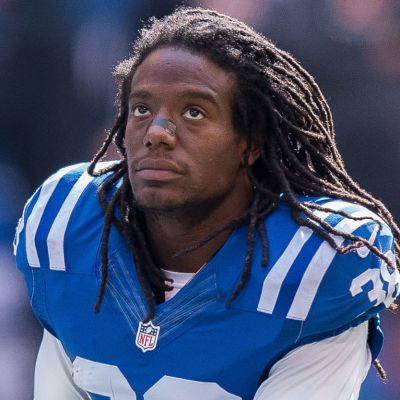 Sergio Brown Earnings & Net Worth: How Much Does He Earn? Contract Details