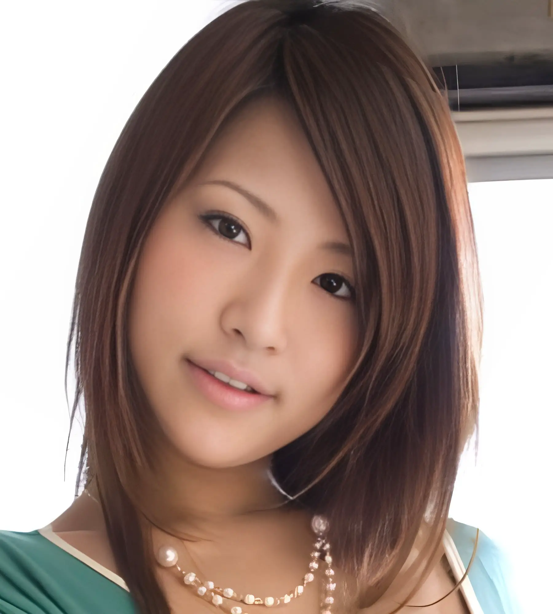 Akira Ichinose (Actress) Age, Height, Weight, Wiki, Biography, Boyfriend, Career and More