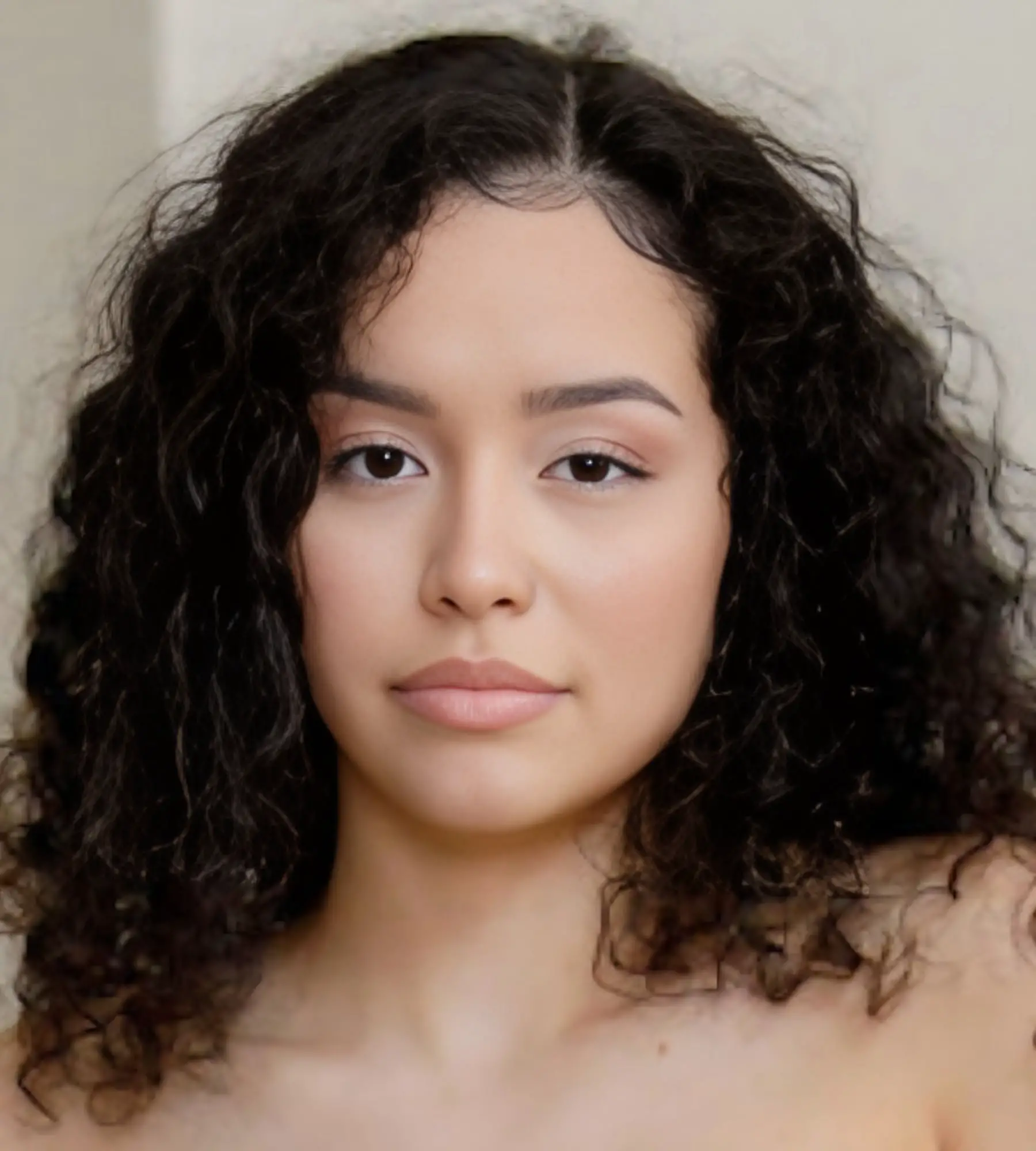 Thalia Diaz (Actress) Age, Videos, Wikipedia, Height, Net Worth, Biography, Family and More