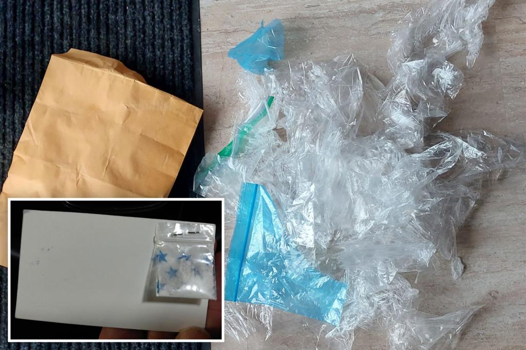 Canada drug dealer offers ‘free samples’ of cocaine stapled to business cards