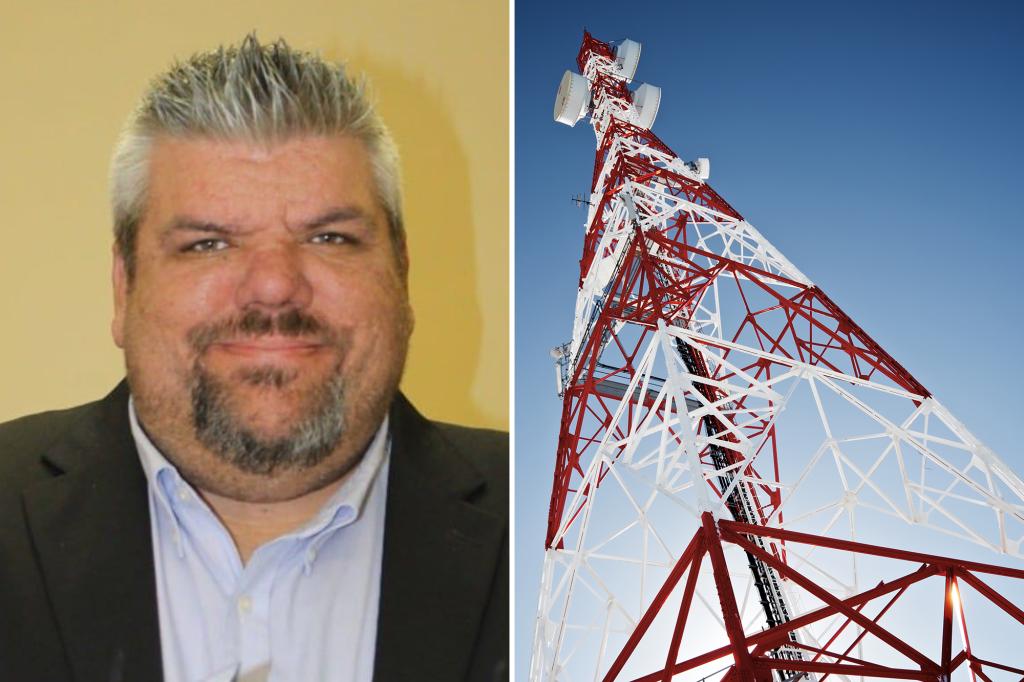 Radio station baffled after 200-foot radio tower disappears without a trace: ‘Seen it all now’