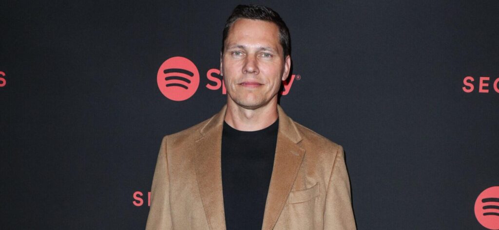 Tiesto ‘Forced’ To Pull Out of Super Bowl Gig Over A ‘Family Emergency’