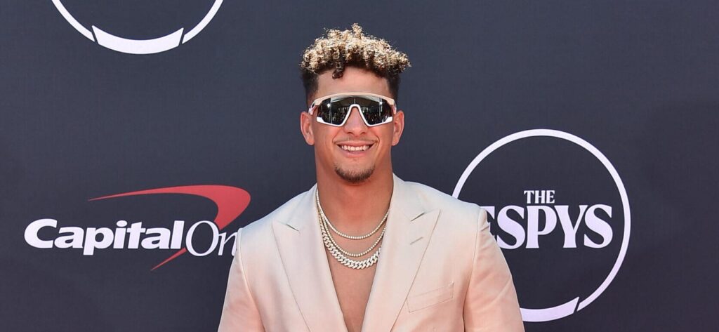 Patrick Mahomes Talks Possible Price Point For Restaurant With Travis Kelce