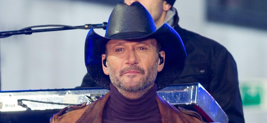 Tim McGraw Joins The Long List Of Artists To Fall Off Stage