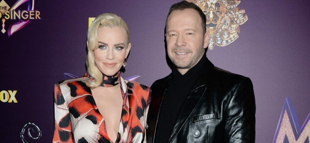 Jenny McCarthy And Donnie Wahlberg Say 'I Do' All Over Again!