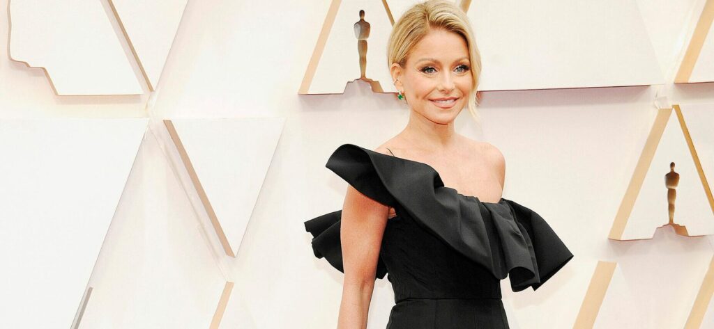 Kelly Ripa's Editor Surprised Her With First Edition Of Her Memoir