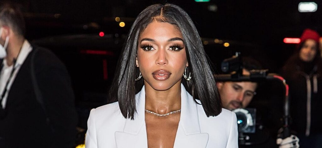 Lori Harvey Puts Ample Cleavage And Toned Abs On Display In THIS Mirror Selfie