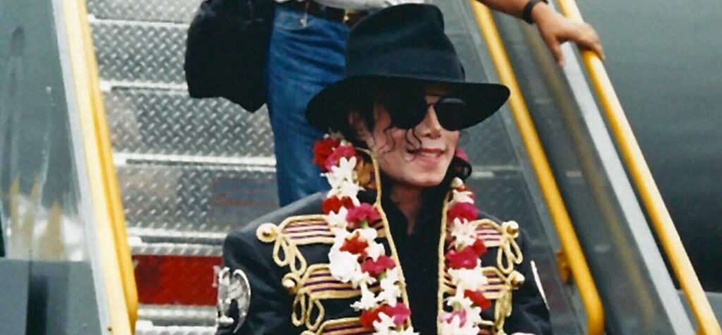 Michael Jackson Honored By Kids & Siblings On 64th Birthday