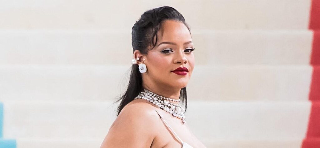 Rihanna Makes Imaginations Run Wild As She Models Lingerie