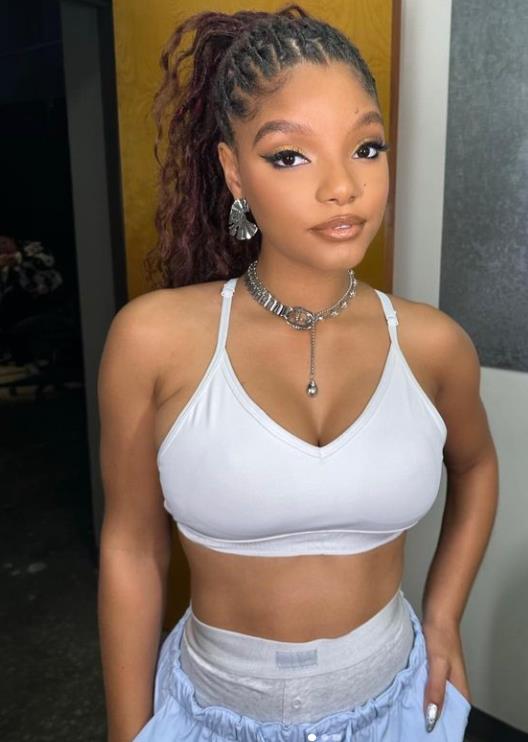 Halle Bailey Weight Loss: Before And After Photos