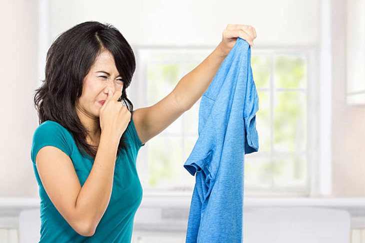 Quần áo có mùi hôi khó chịu sau khi giặt