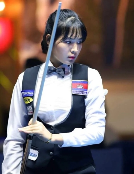 Mê mẫn nhan sắc kiều diễm của "nữ hoàng billiards" Campuchia gây sốt SEA Games 32