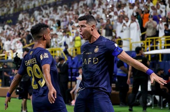 Ronaldo lập cú đúp, Al Nassr thắng "giòn giã" trước Al Shabab