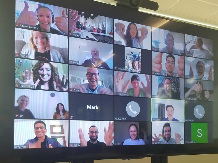 Nên dùng Zoom hay Google Hangouts cho các cuộc họp trực tuyến?