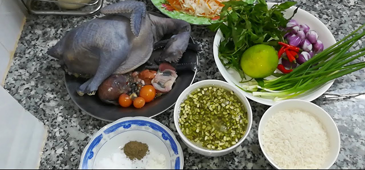 Cách nấu cháo gà ác đậu xanh bổ dưỡng cho người già, trẻ nhỏ