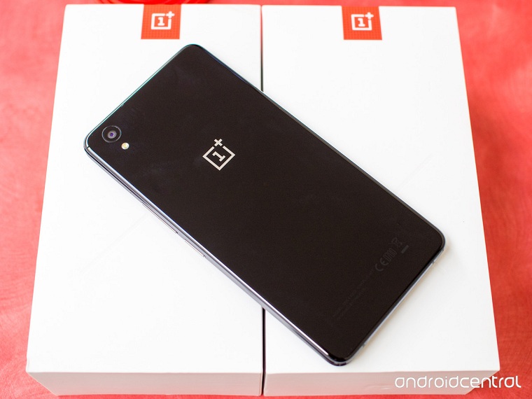 Ngắm nhìn OnePlus X: Hấp dẫn từ thiết kế, cấu hình đến giá bán