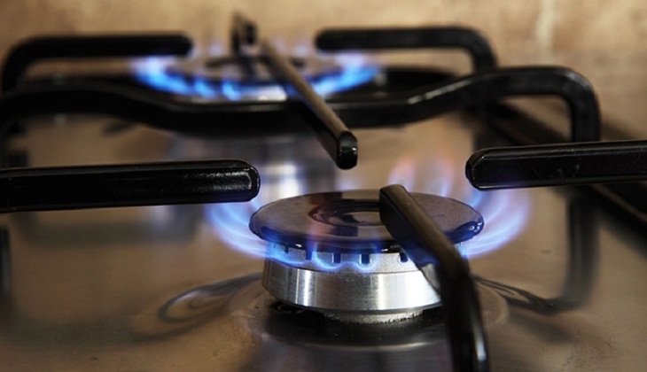 Vì sao cần chỉnh lửa nhỏ bếp gas khi nấu 3 loại nồi này?