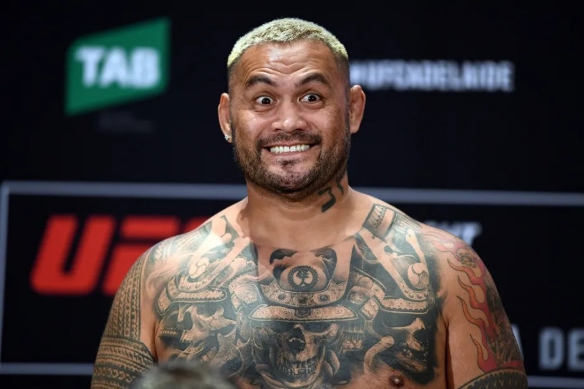 Huyền thoại UFC Mark Hunt bị "g.ạ" bán độ