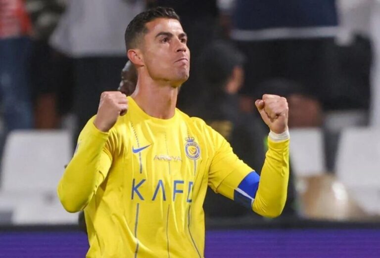 Ronaldo đối mặt với án phạt nặng vì hành vi phản cảm