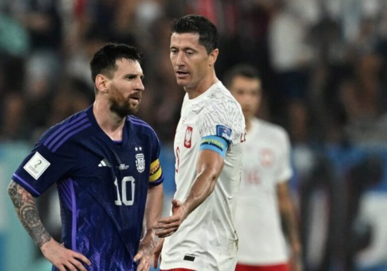 Messi vượt Ronaldo trong 10 năm qua