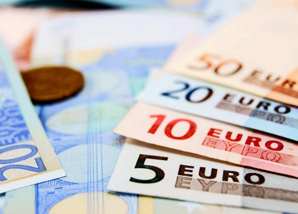 Tỷ giá Euro hôm nay 4/3/2024: Đồng Euro tiêp đà tăng, VCB bán ra 27.479,52 VND/EUR